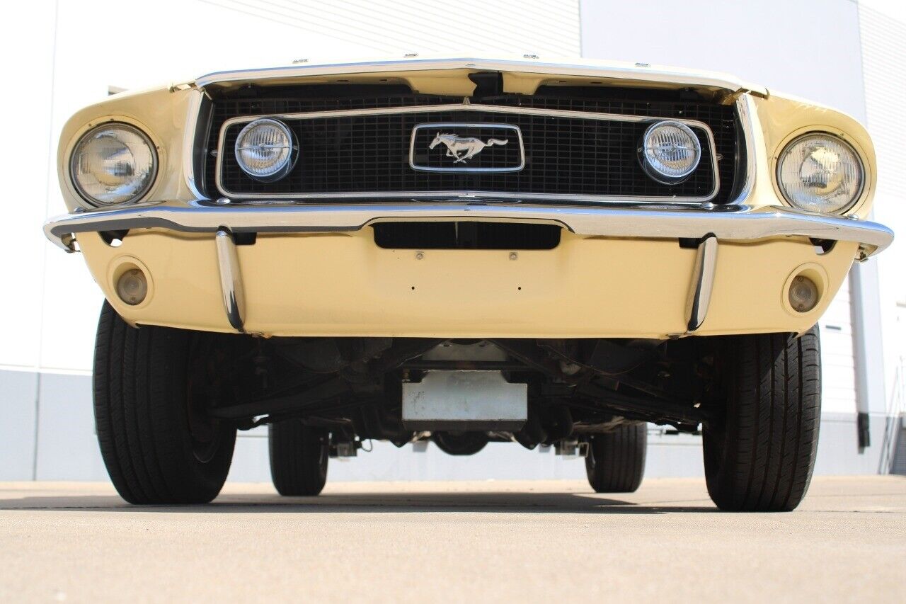 Ford-Mustang-Coupe-1968-Yellow-Black-144604-11