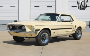 Ford-Mustang-Coupe-1968-Yellow-Black-144604-3