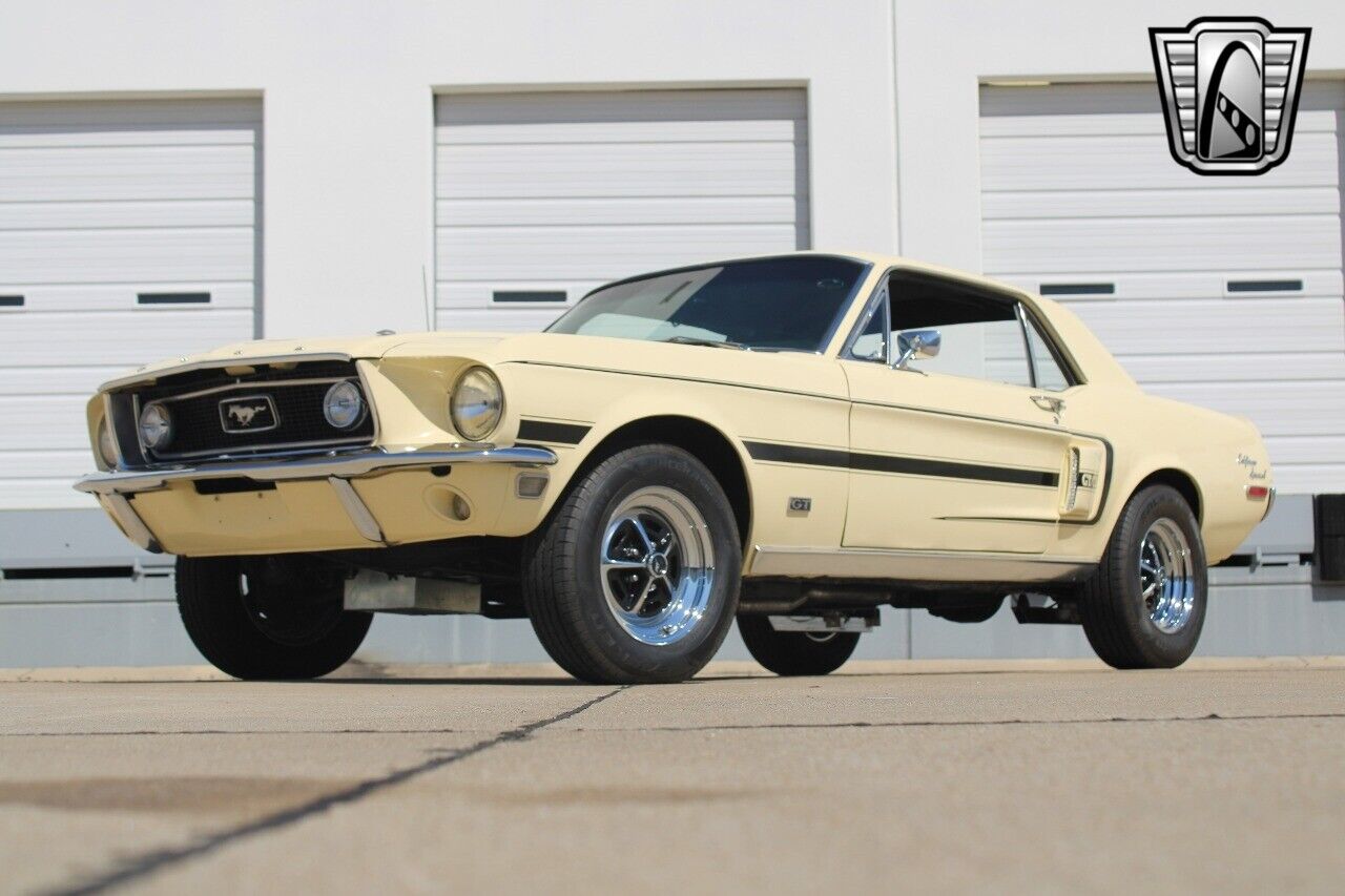 Ford-Mustang-Coupe-1968-Yellow-Black-144604-4