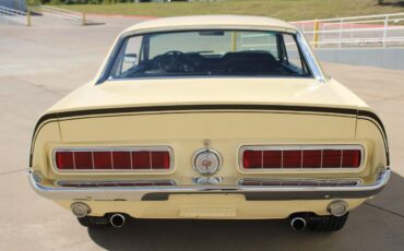 Ford-Mustang-Coupe-1968-Yellow-Black-144604-5