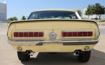 Ford-Mustang-Coupe-1968-Yellow-Black-144604-6