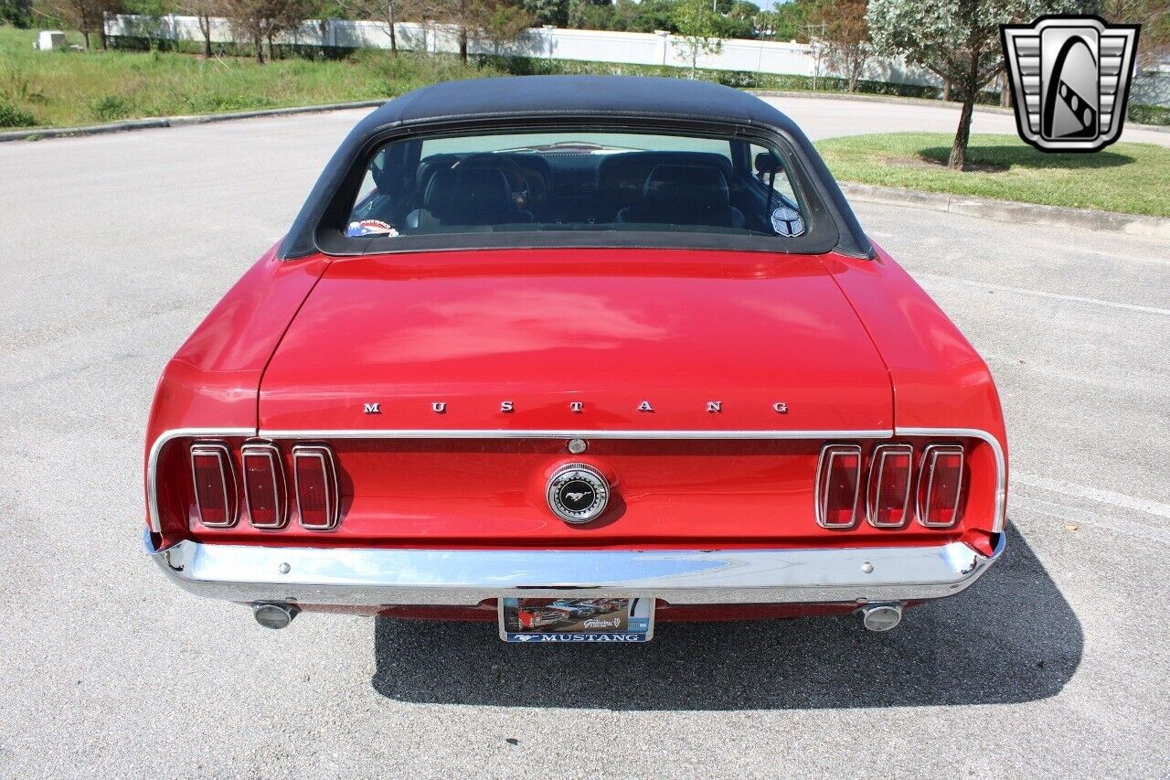 Ford-Mustang-Coupe-1969-Red-Black-113567-4