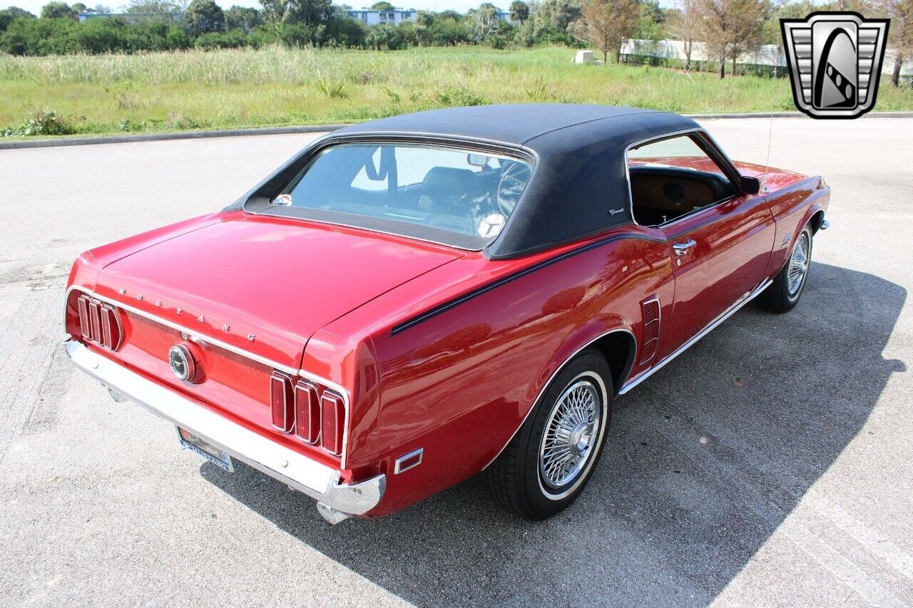 Ford-Mustang-Coupe-1969-Red-Black-113567-5