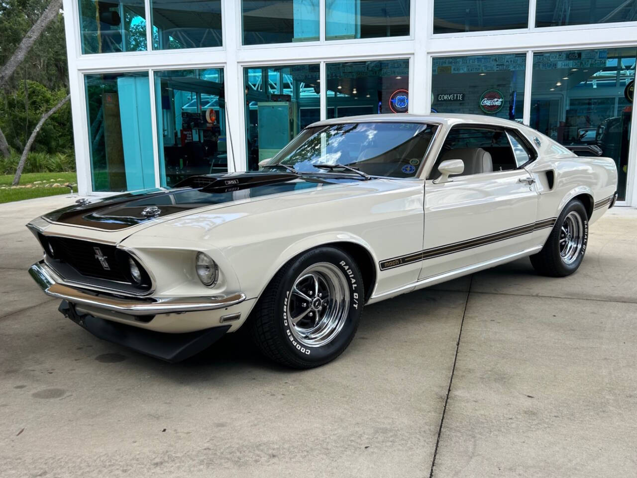 Ford-Mustang-Coupe-1969-White-White-76936-11