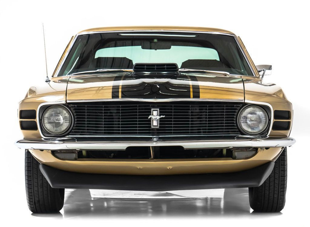 Ford-Mustang-Coupe-1970-GOLD-METALLIC-BLACK-91710-9