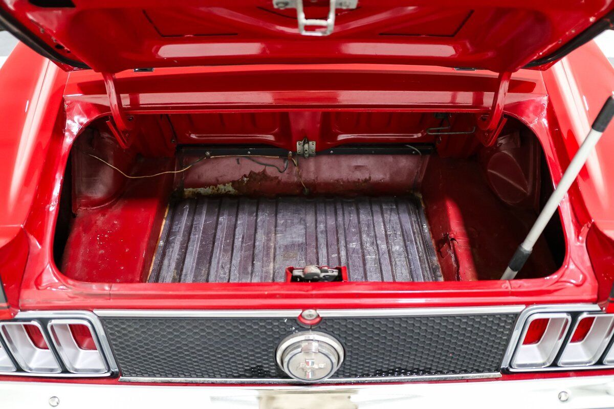 Ford-Mustang-Coupe-1970-Red-Black-158192-20