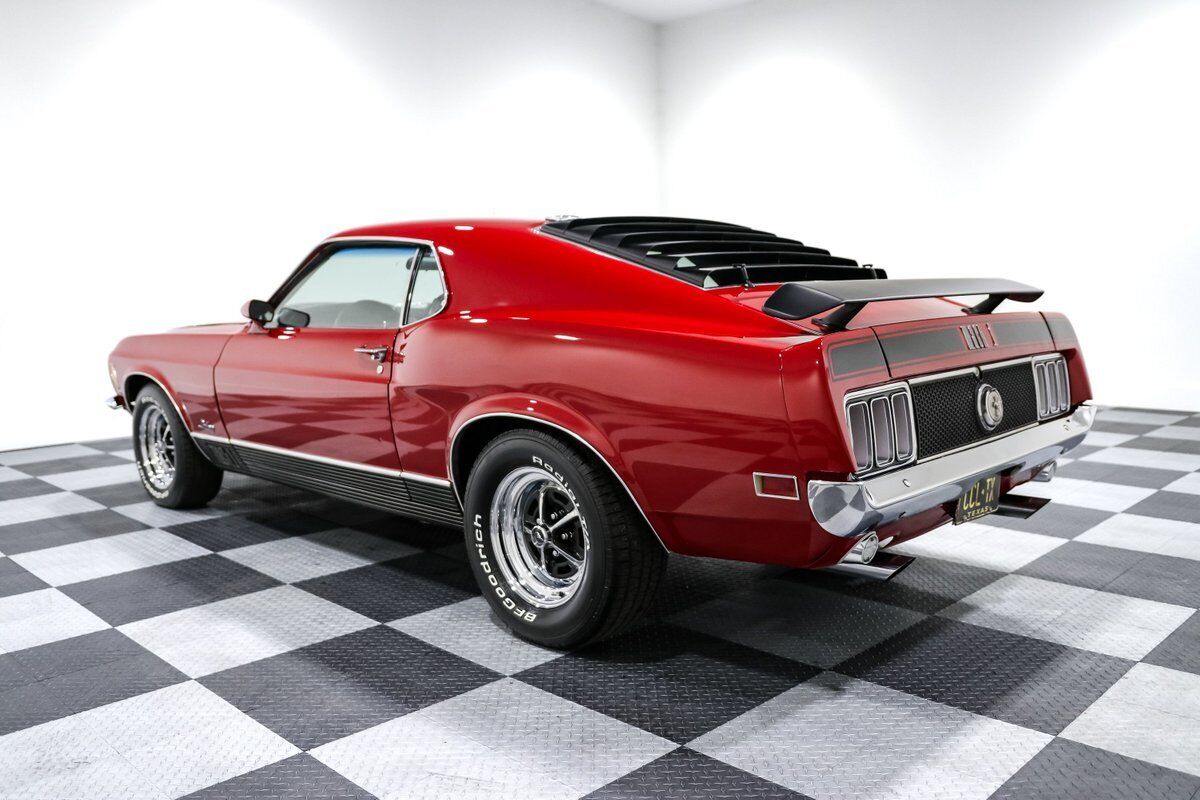 Ford-Mustang-Coupe-1970-Red-Black-158192-5