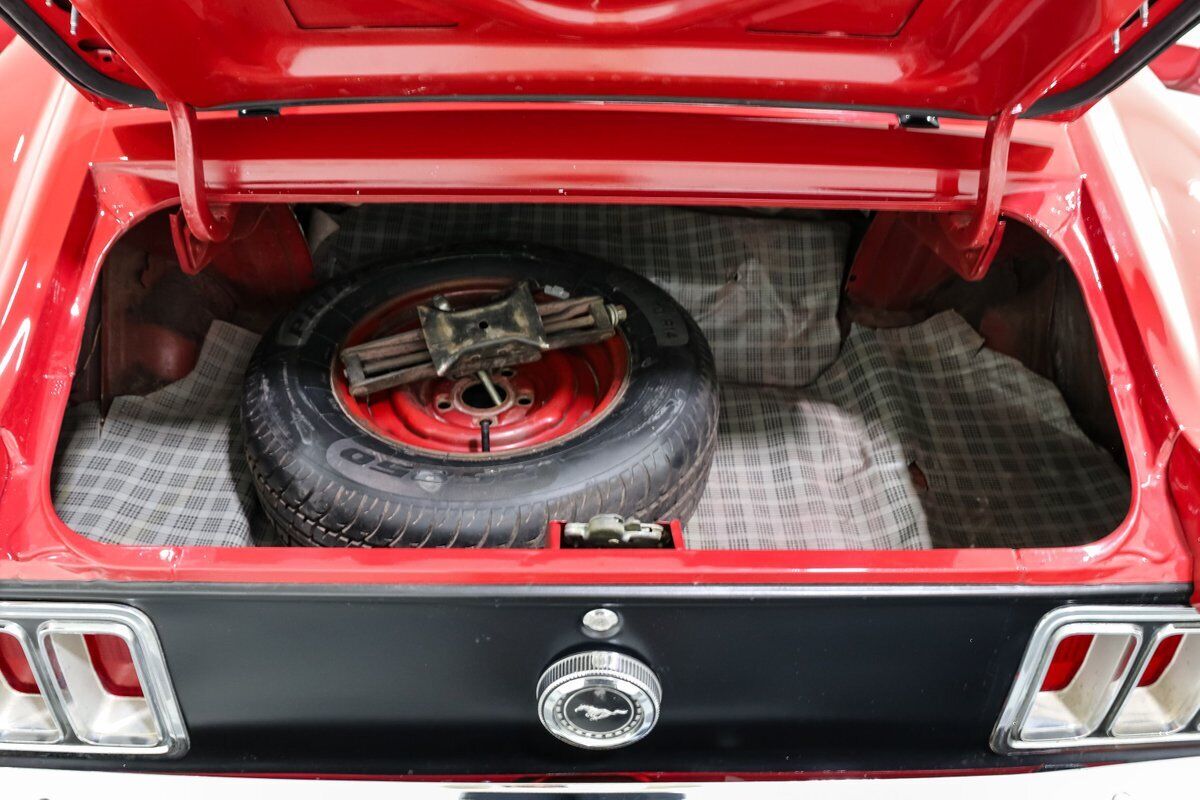 Ford-Mustang-Coupe-1970-Red-White-27266-21