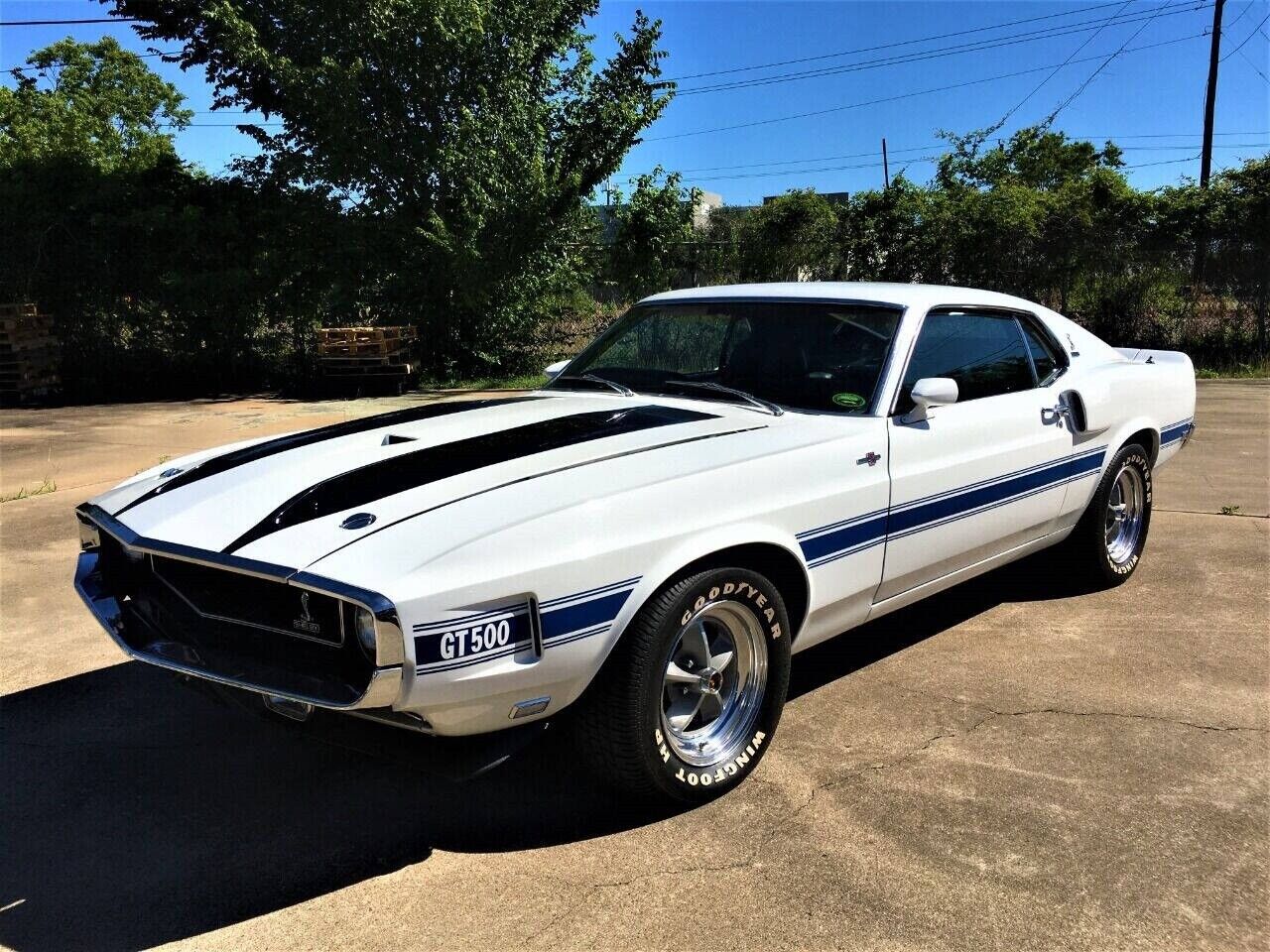 Ford-Mustang-Coupe-1970-White-Black-37749-38