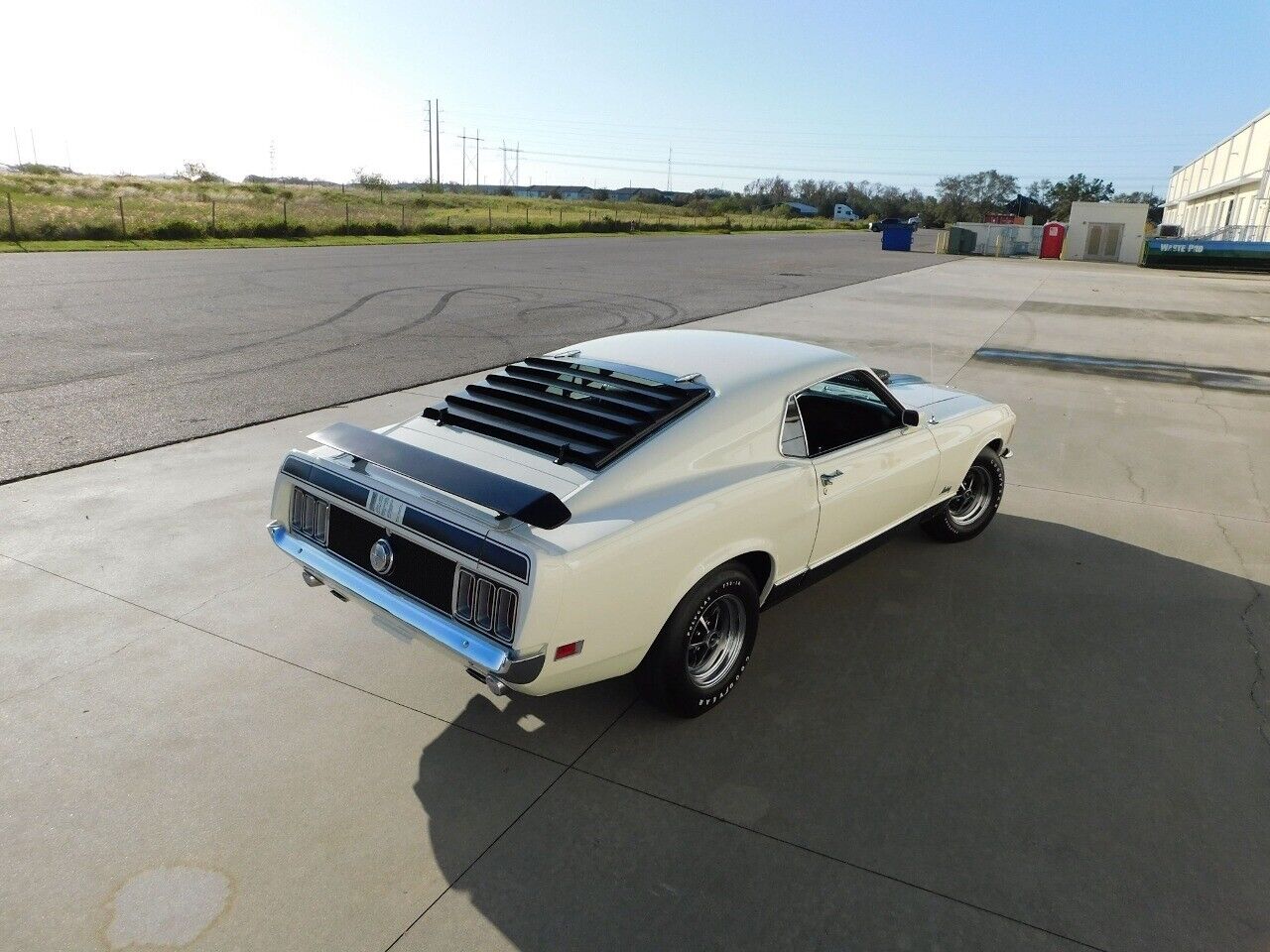 Ford-Mustang-Coupe-1970-White-Black-91403-8