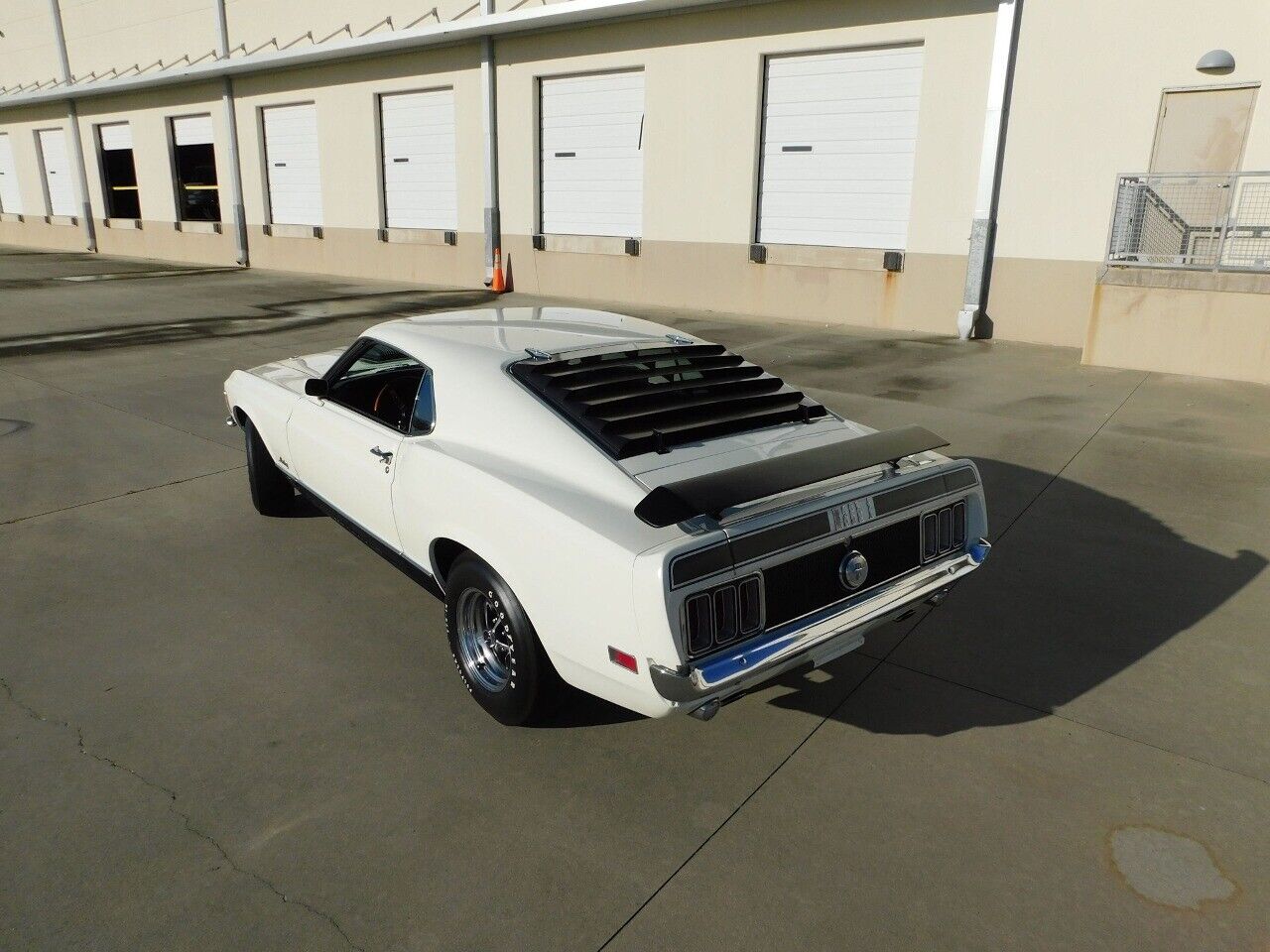 Ford-Mustang-Coupe-1970-White-Black-91403-9