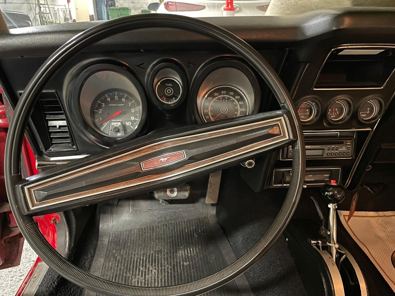 Ford-Mustang-Coupe-1971-Red-White-63217-16