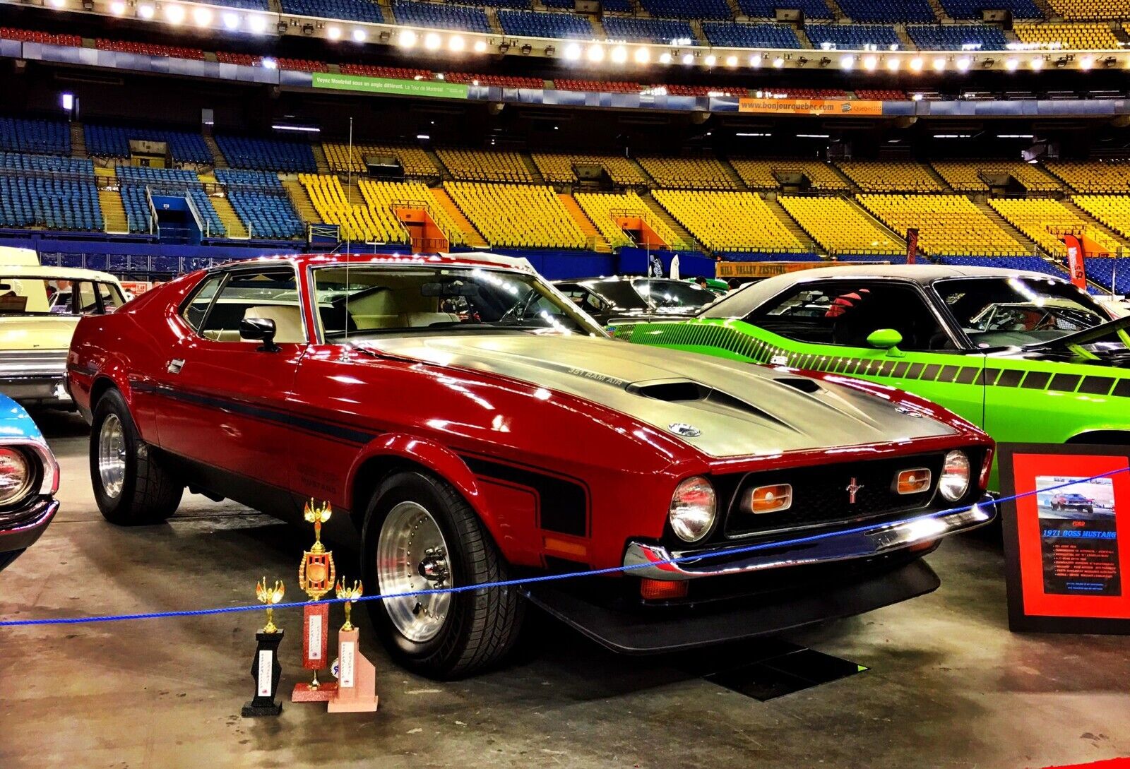 Ford-Mustang-Coupe-1971-Red-White-63217-23