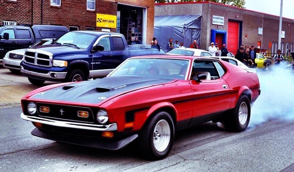 Ford-Mustang-Coupe-1971-Red-White-63217-3