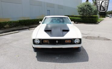 Ford-Mustang-Coupe-1971-White-Blue-89377-2