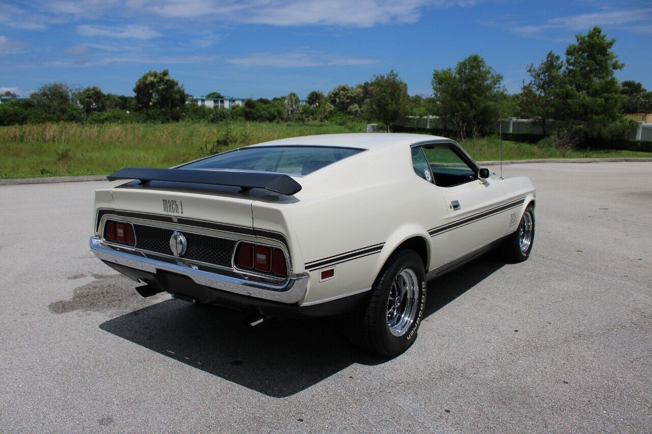 Ford-Mustang-Coupe-1971-White-Blue-89377-7