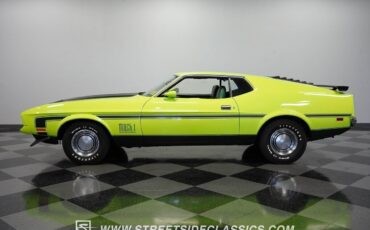 Ford-Mustang-Coupe-1972-Bright-Lime-Green-126762-2