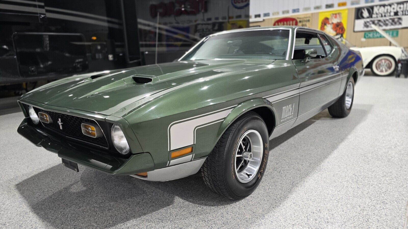 Ford-Mustang-Coupe-1972-Green-63746-1