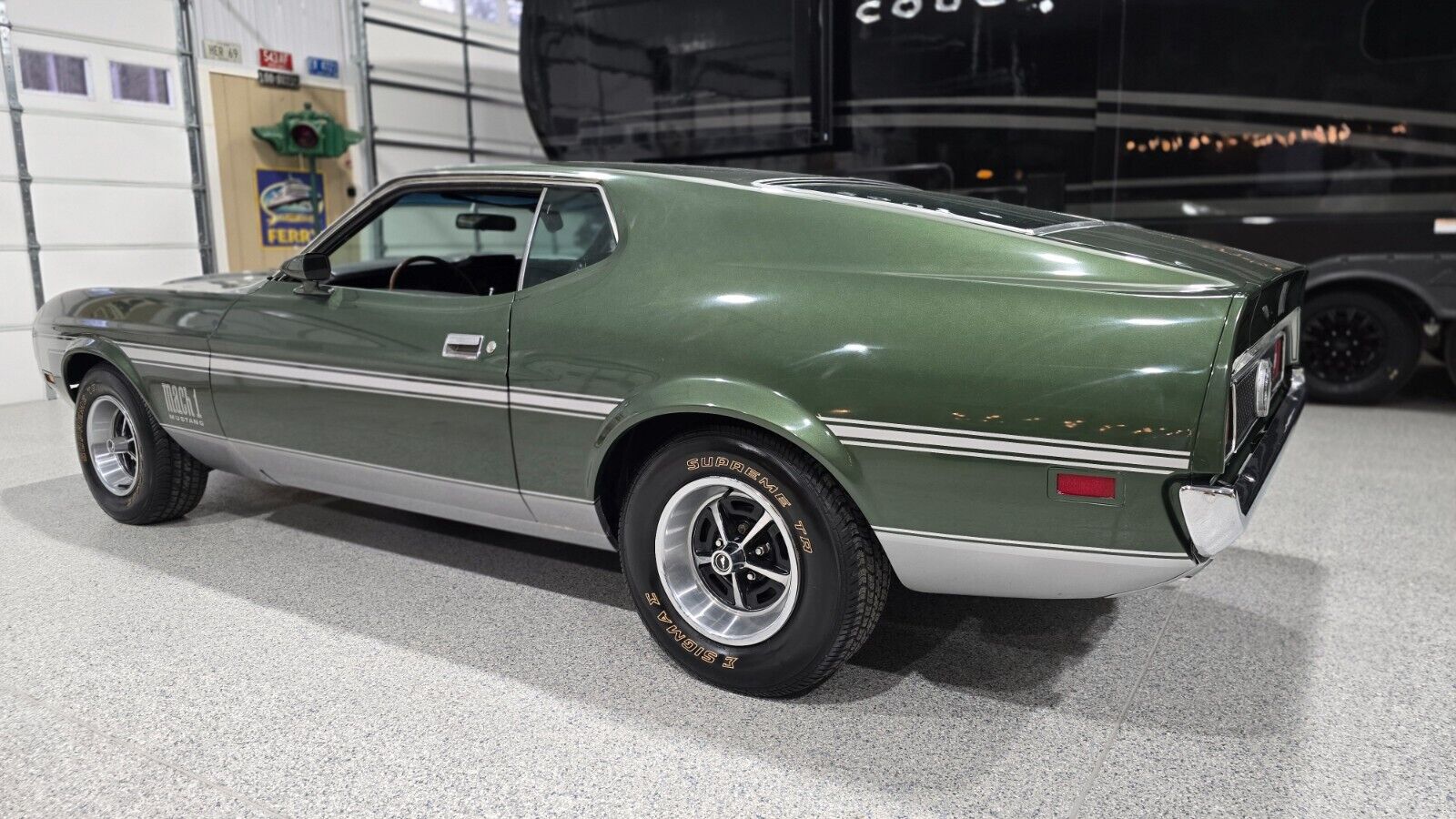 Ford-Mustang-Coupe-1972-Green-63746-11