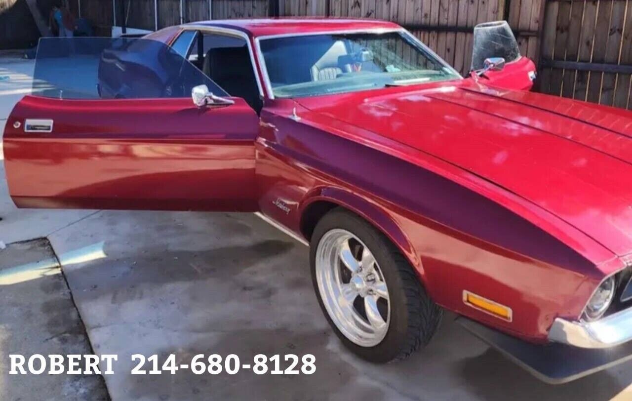 Ford-Mustang-Coupe-1972-Red-Black-483-11