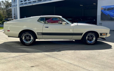 Ford-Mustang-Coupe-1973-White-White-94023-5