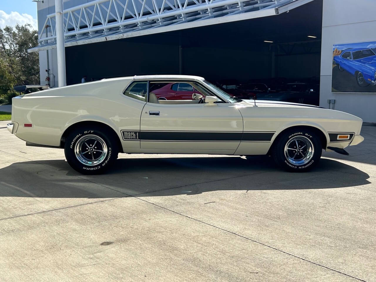 Ford-Mustang-Coupe-1973-White-White-94023-5