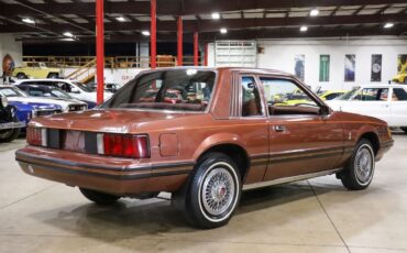 Ford-Mustang-Coupe-1979-Medium-Vaquero-Glow-Brown-73457-7