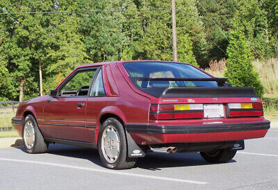 Ford-Mustang-Coupe-1984-Red-Gray-87199-1