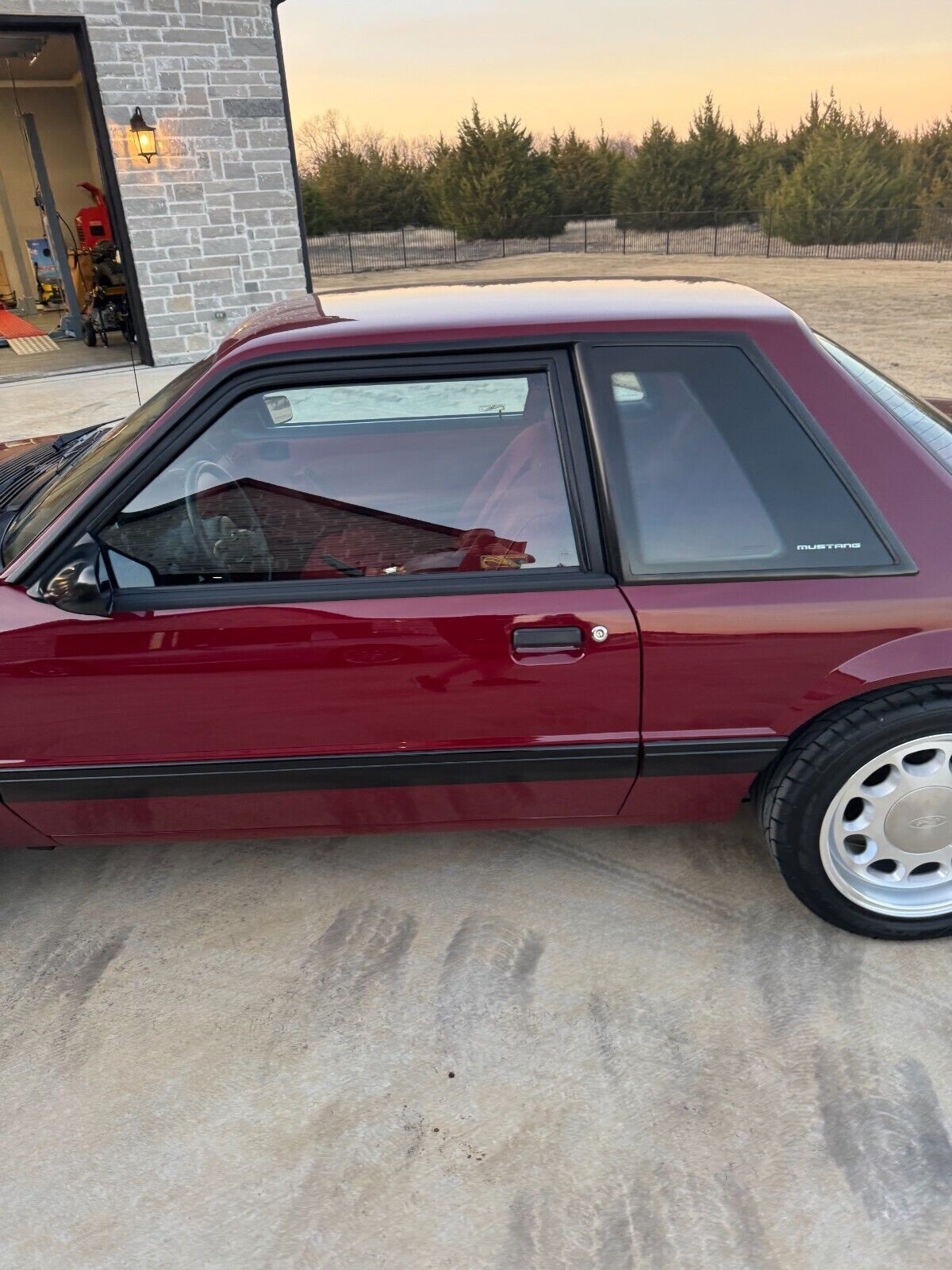 Ford-Mustang-Coupe-1989-Red-Red-60531-18