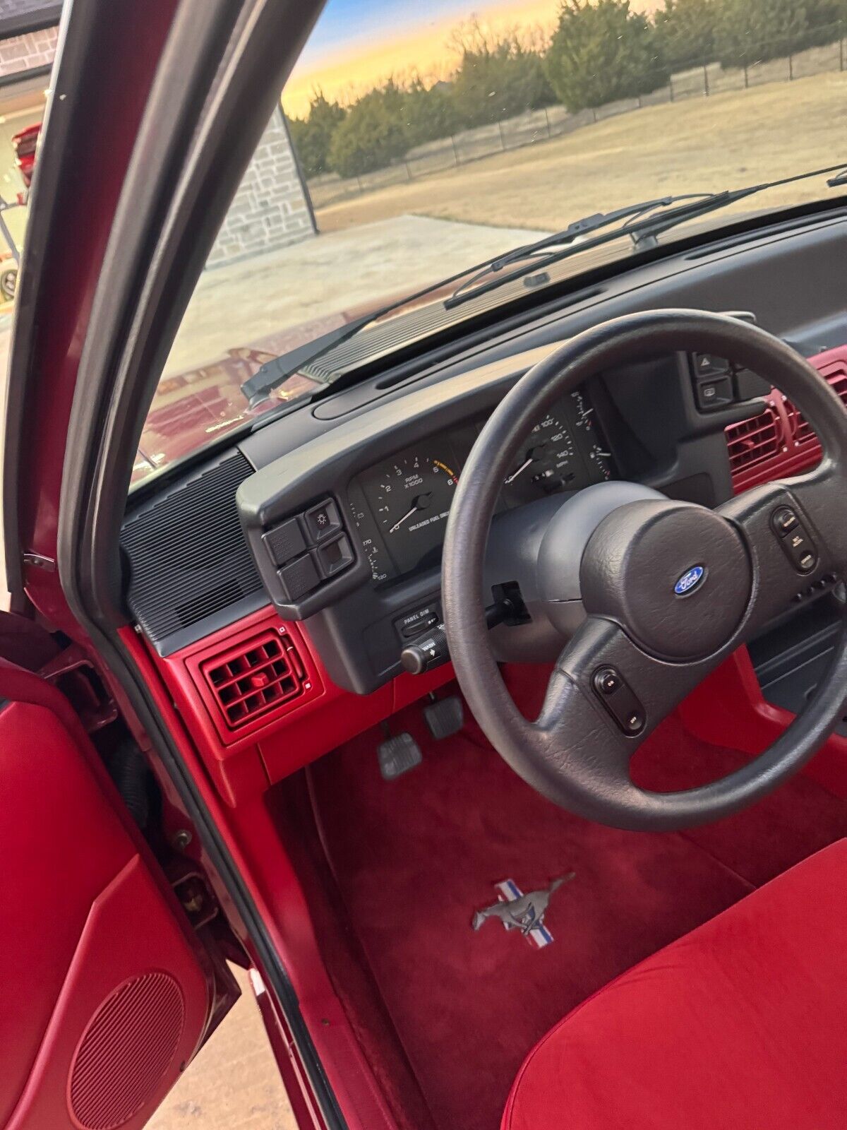 Ford-Mustang-Coupe-1989-Red-Red-60531-28