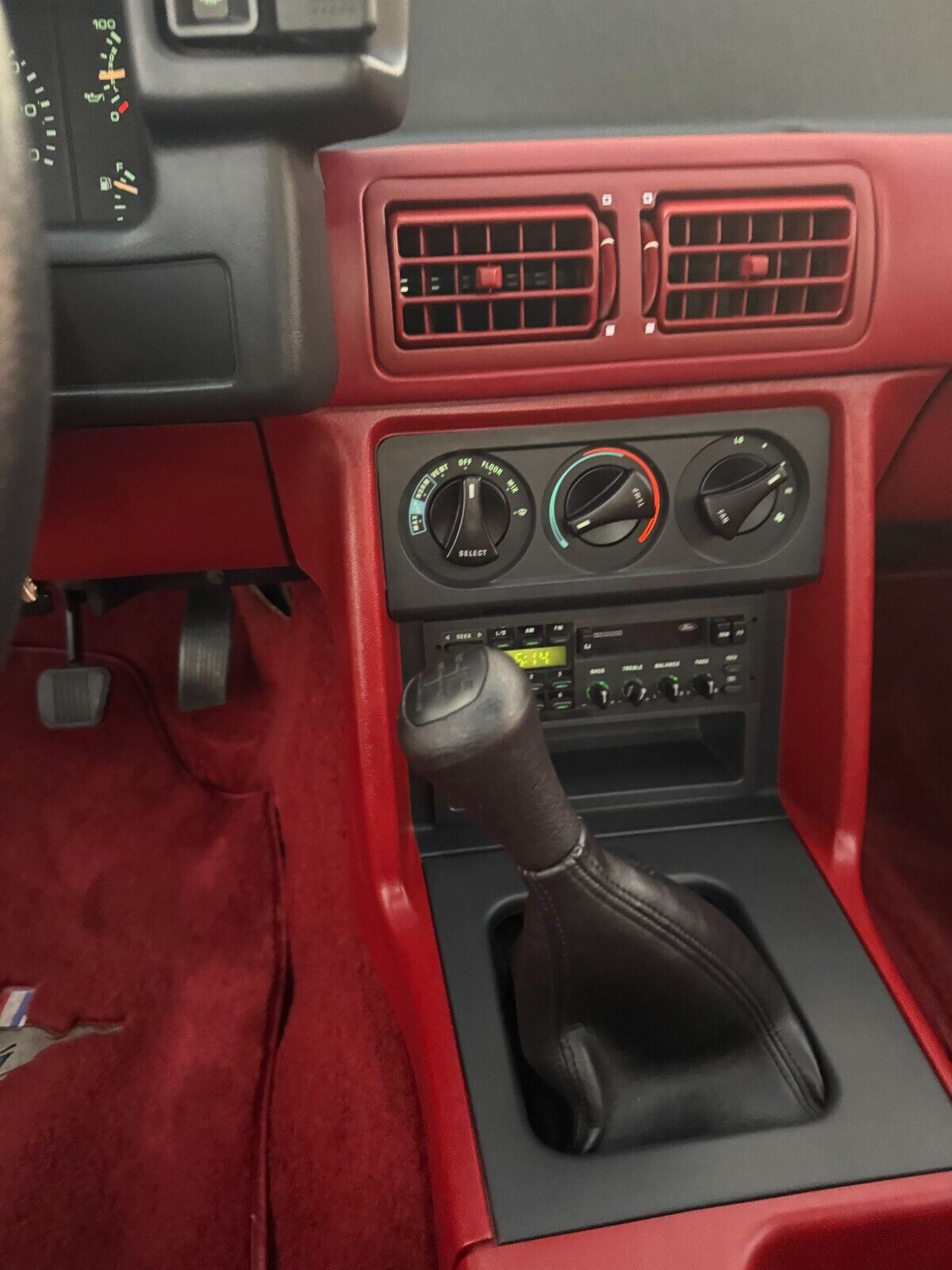 Ford-Mustang-Coupe-1989-Red-Red-60531-35