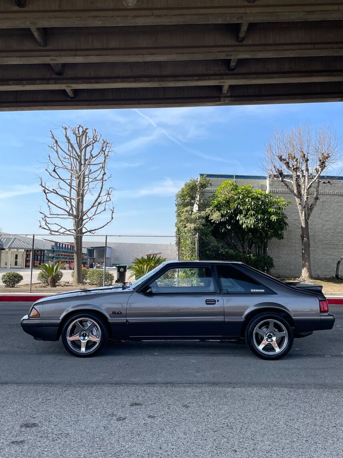 Ford-Mustang-Coupe-1991-Gray-Gray-225308-1