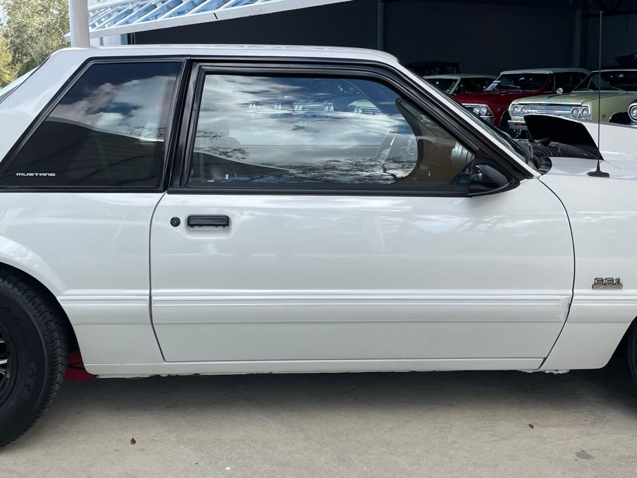 Ford-Mustang-Coupe-1991-White-Black-7471-11