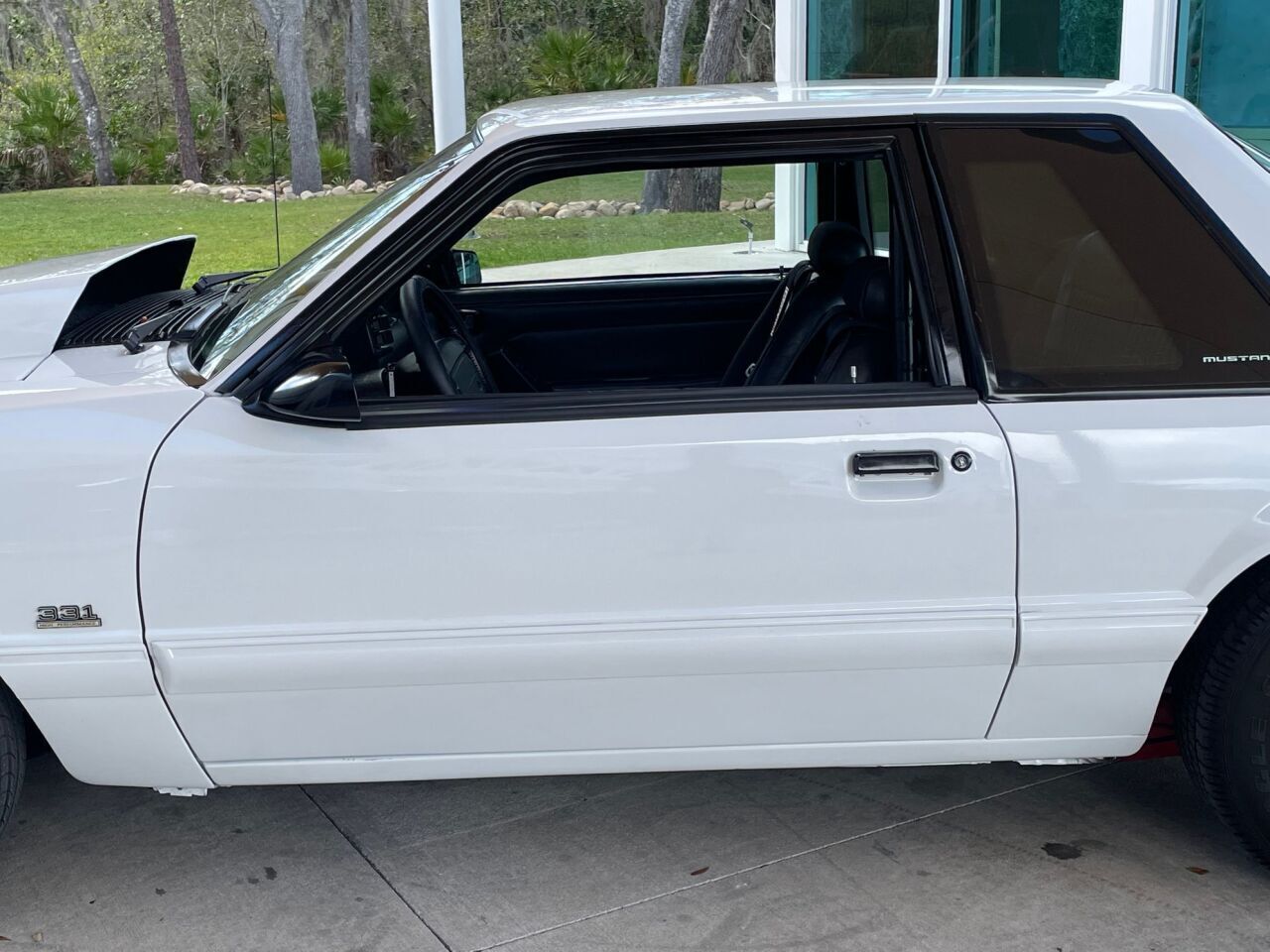 Ford-Mustang-Coupe-1991-White-Black-7471-6