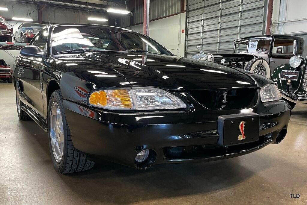 Ford-Mustang-Coupe-1995-Black-Saddle-26540-11