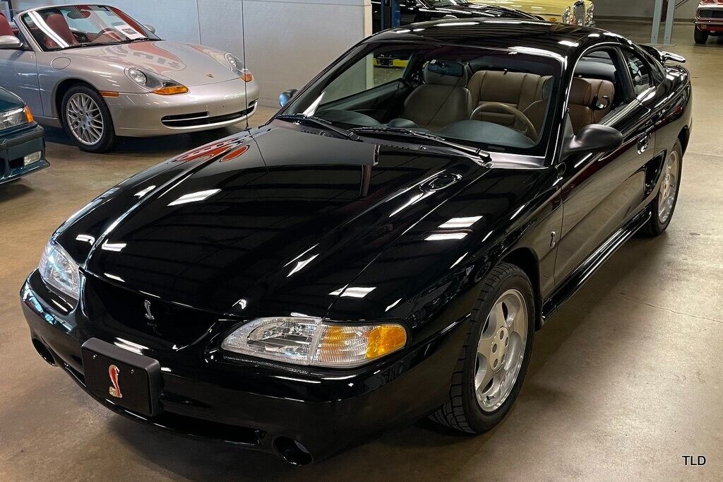 Ford-Mustang-Coupe-1995-Black-Saddle-26540-2