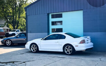 Ford-Mustang-Coupe-1995-White-Gray-123049-19