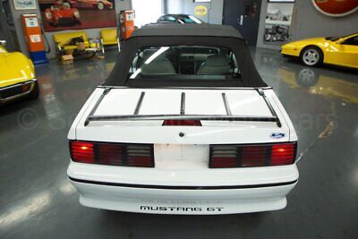 Ford-Mustang-GT-Cabriolet-1990-White-White-78689-6