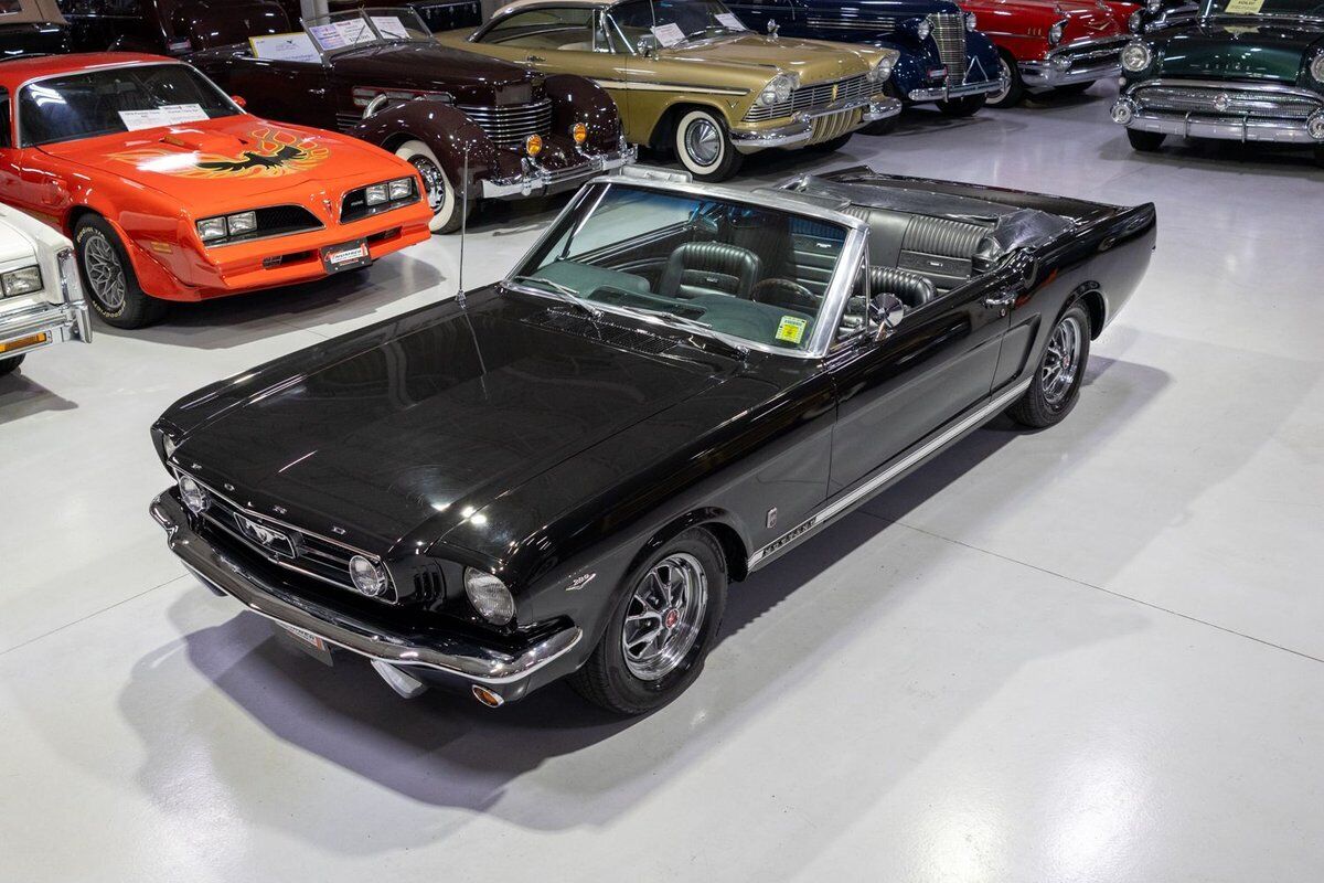 Ford-Mustang-GT-Convertible-Cabriolet-1965-Black-Black-2581-5