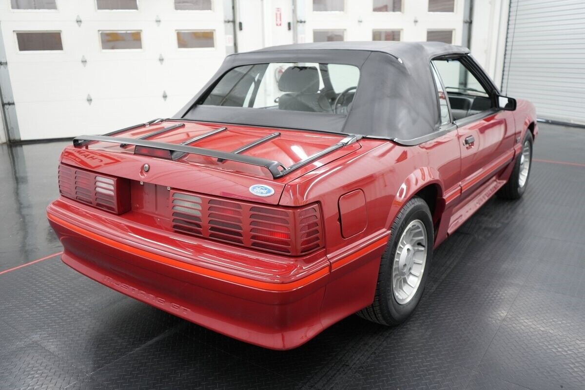 Ford-Mustang-GT-Convertible-Cabriolet-1987-Red-Gray-89439-15