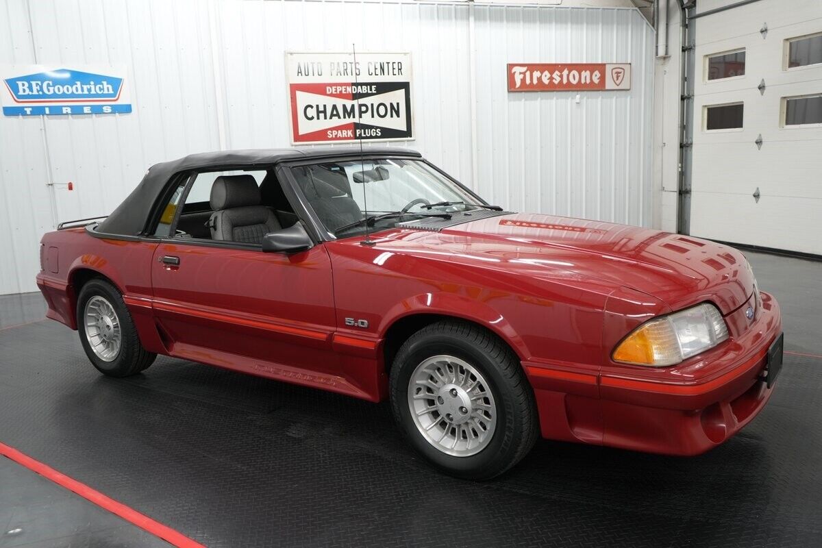 Ford-Mustang-GT-Convertible-Cabriolet-1987-Red-Gray-89439-19