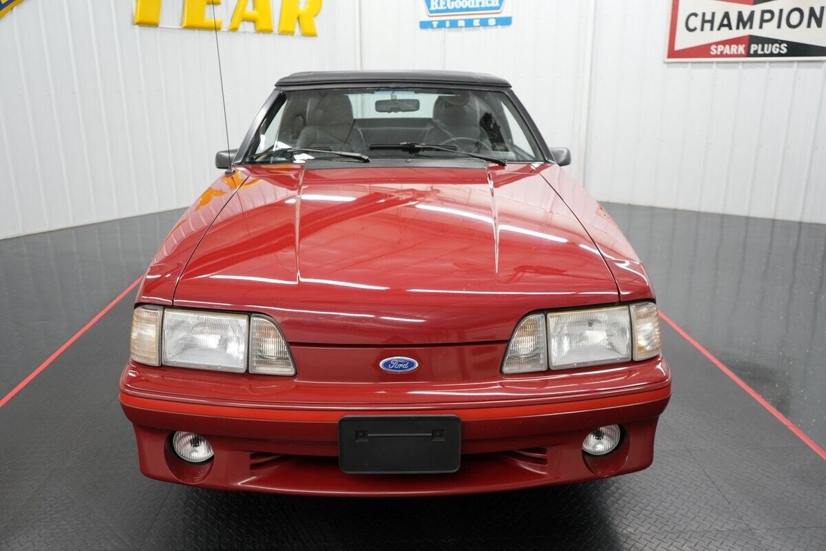 Ford-Mustang-GT-Convertible-Cabriolet-1987-Red-Gray-89439-27