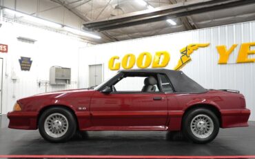 Ford-Mustang-GT-Convertible-Cabriolet-1987-Red-Gray-89439-5