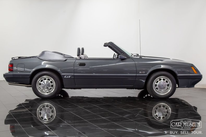 Ford-Mustang-V8-GT-1986-Dark-Grey-Metallic-Charcoal-amp-Grey-16897-7