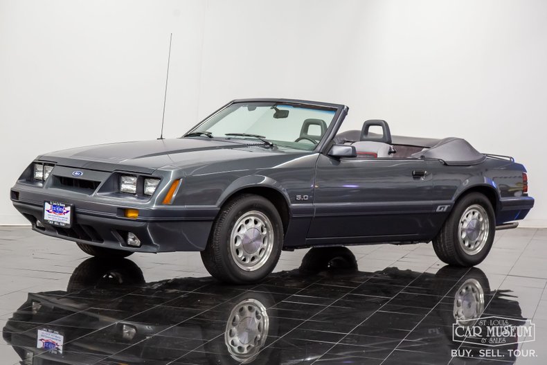 Ford Mustang V8 GT 1986 à vendre