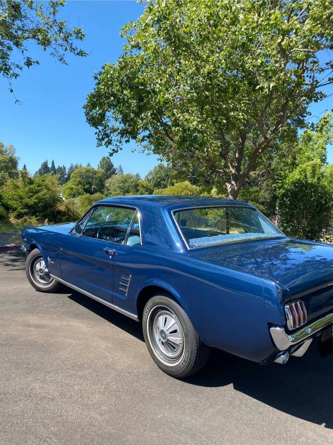 Ford-Mustang-coupe-1966-blue-152887-1