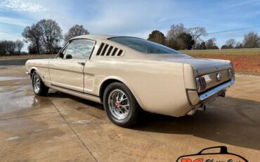 Ford-Mustang-gt-1966-3-2