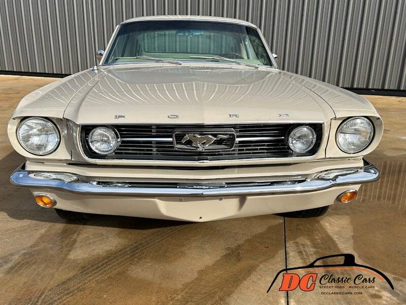 Ford-Mustang-gt-1966-3-7