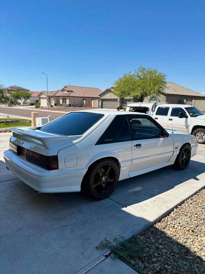 Ford-Mustang-gt-1990-white-89407-5