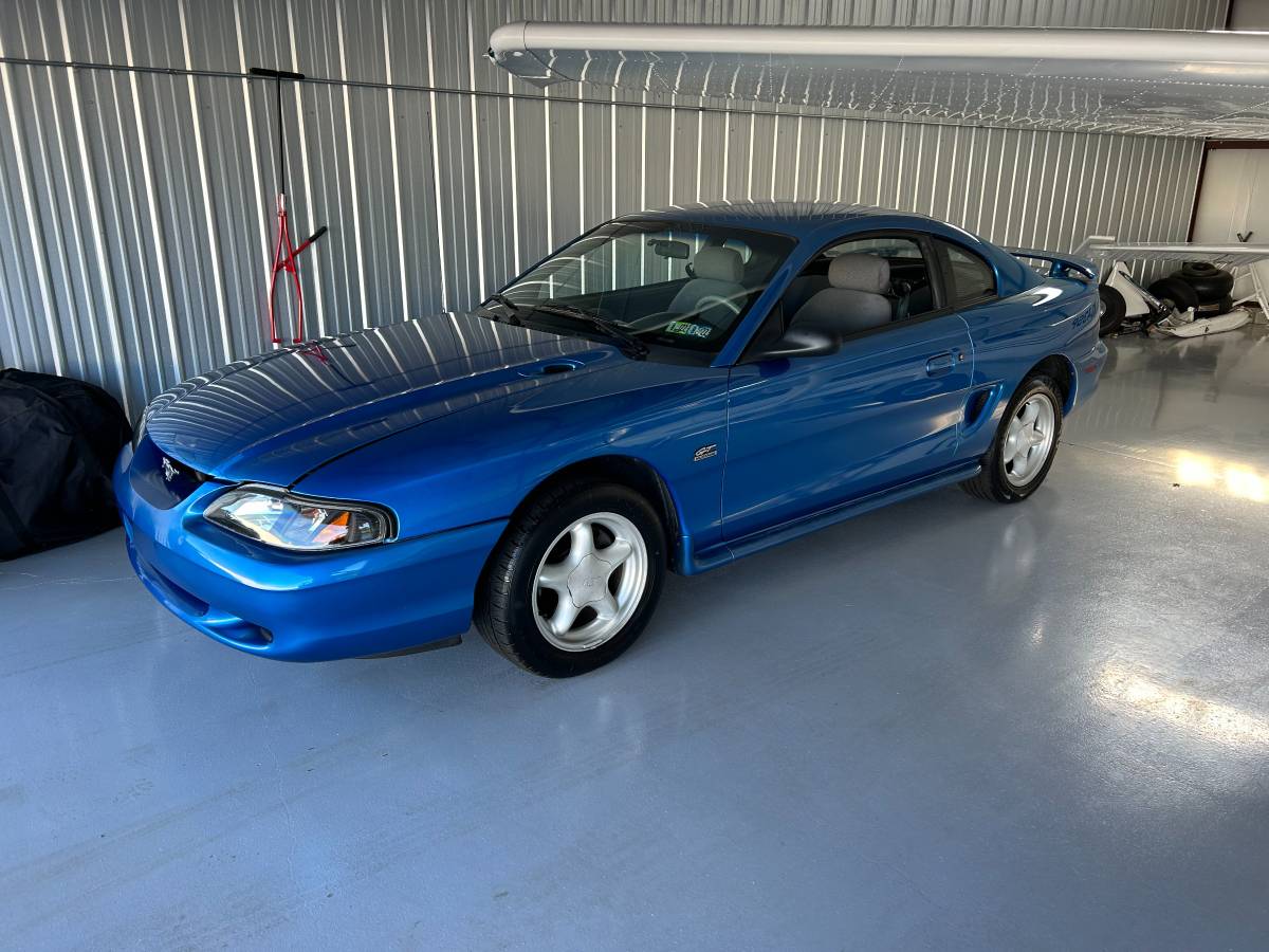 Ford-Mustang-gt-1995-blue-207605-2